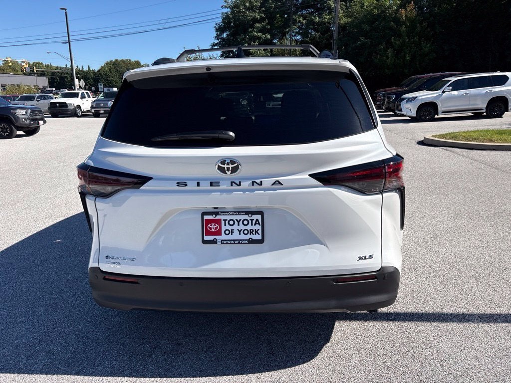 2026 Toyota Sienna XLE 7 Passenger