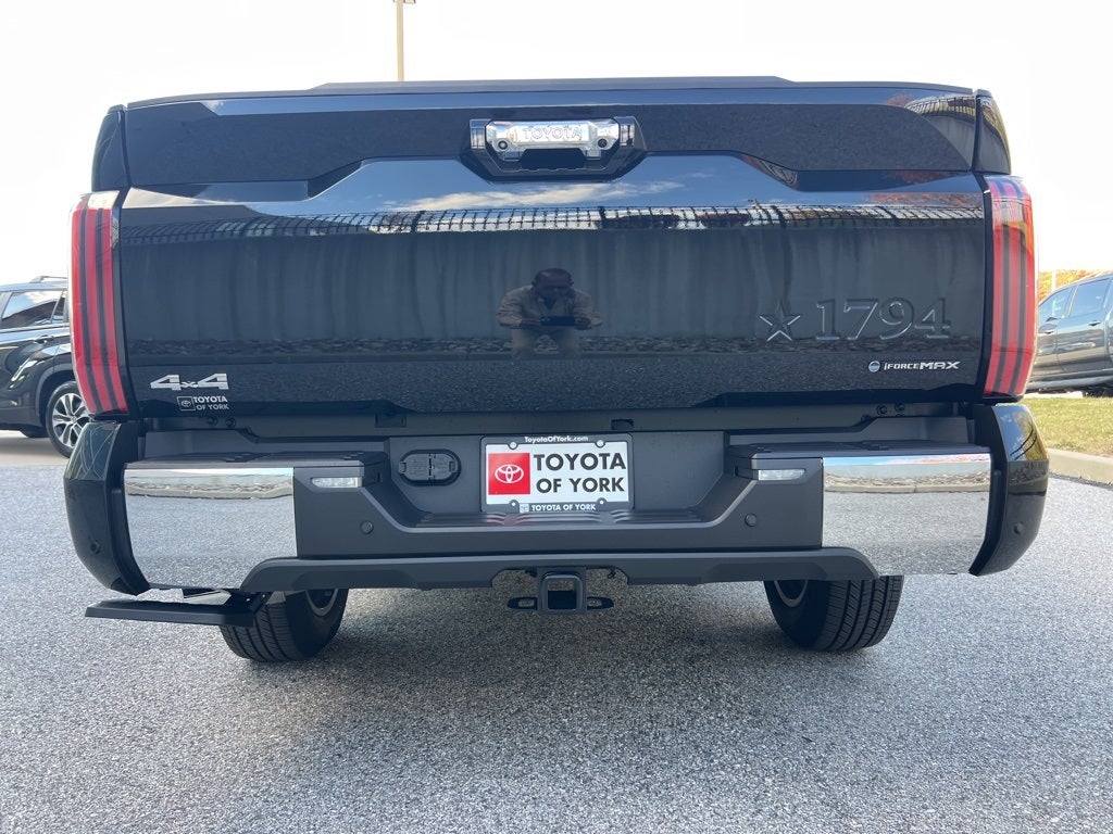 2026 Toyota Tundra i-FORCE MAX 1794 Edition i-FORCE MAX