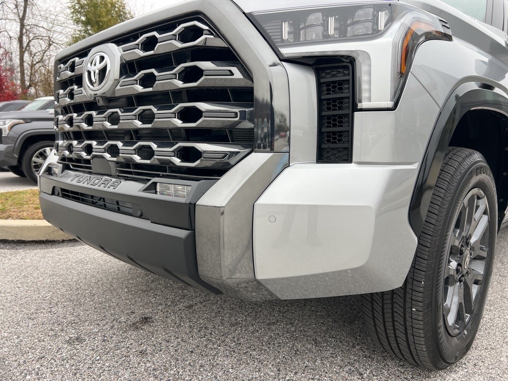 2026 Toyota Tundra i-FORCE MAX Platinum i-FORCE MAX