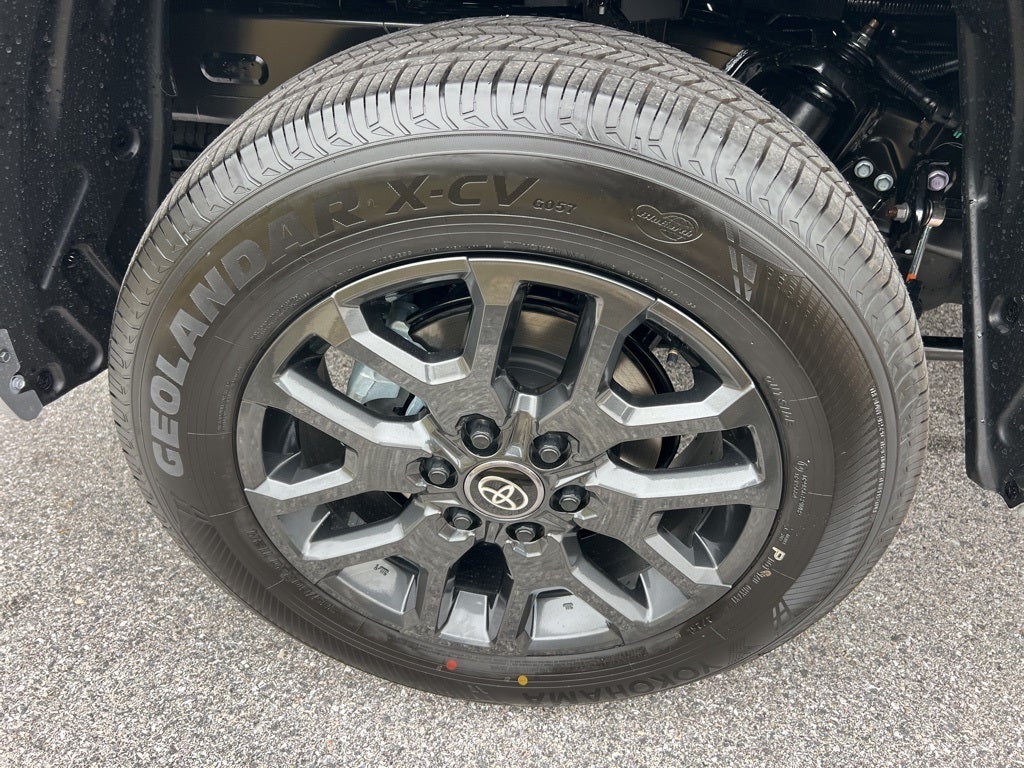 2026 Toyota Tundra i-FORCE MAX Platinum i-FORCE MAX