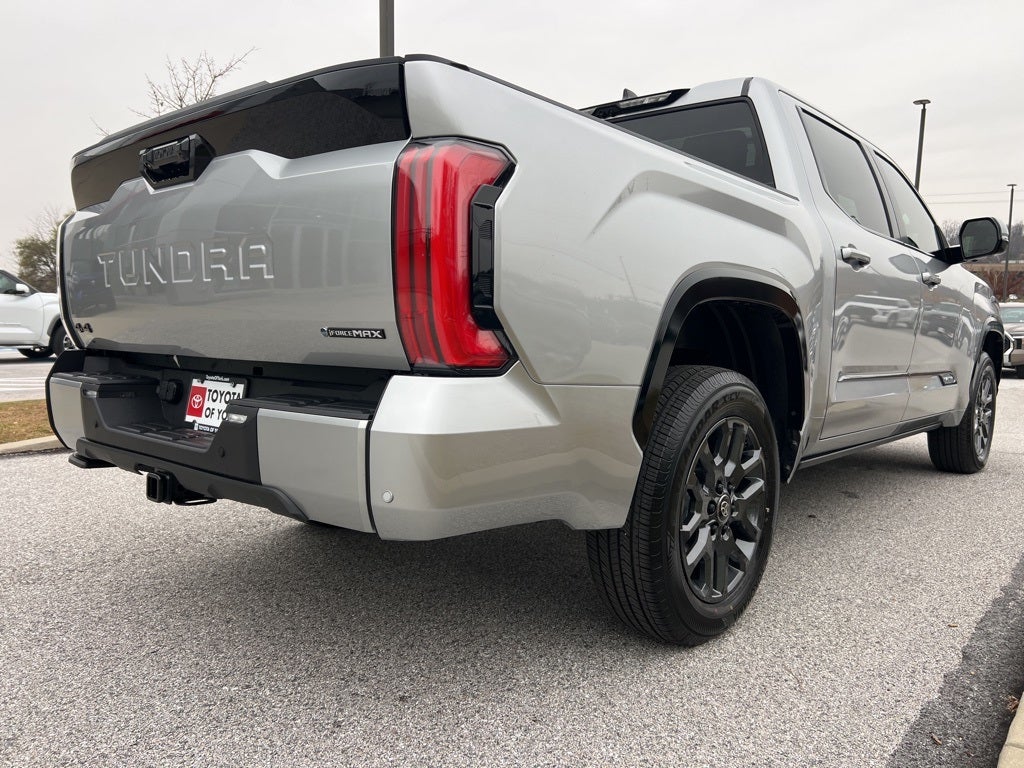 2026 Toyota Tundra i-FORCE MAX Platinum i-FORCE MAX