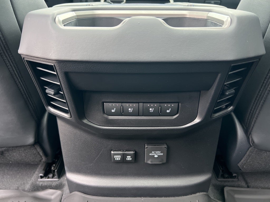 2026 Toyota Tundra i-FORCE MAX Platinum i-FORCE MAX