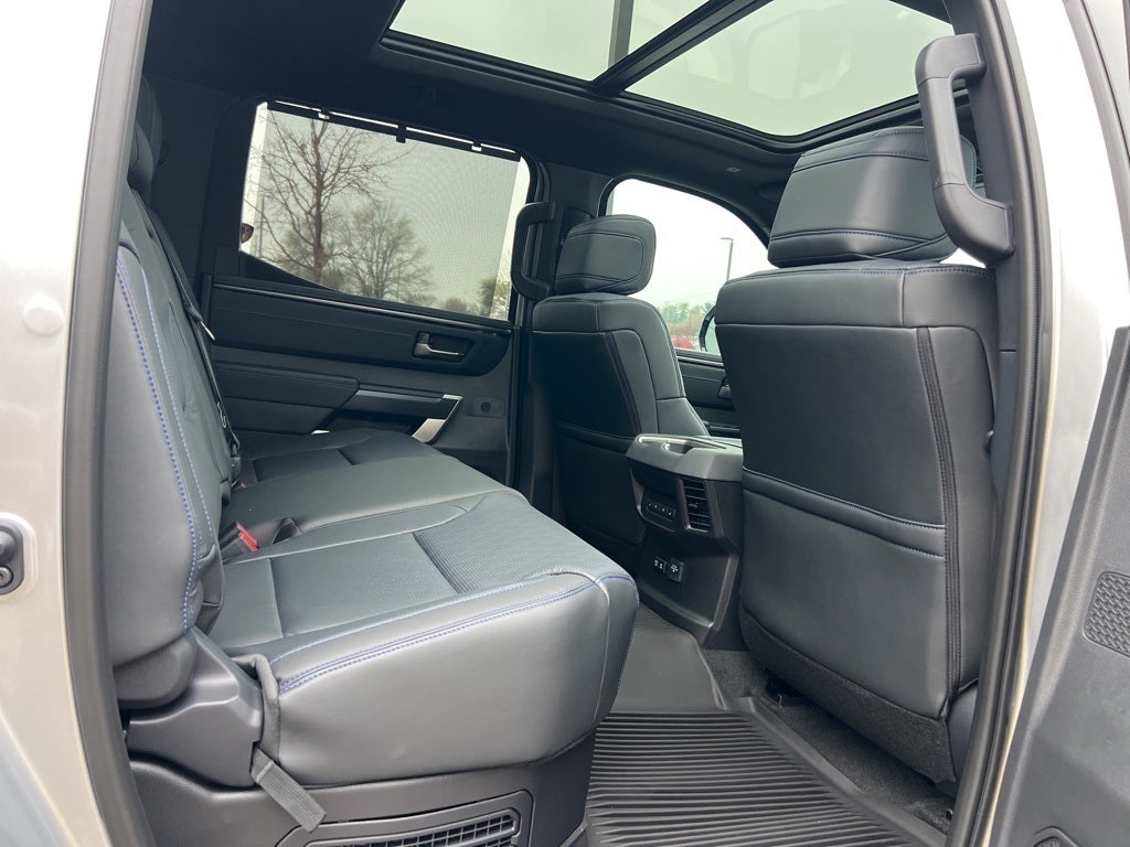 2026 Toyota Tundra i-FORCE MAX Platinum i-FORCE MAX