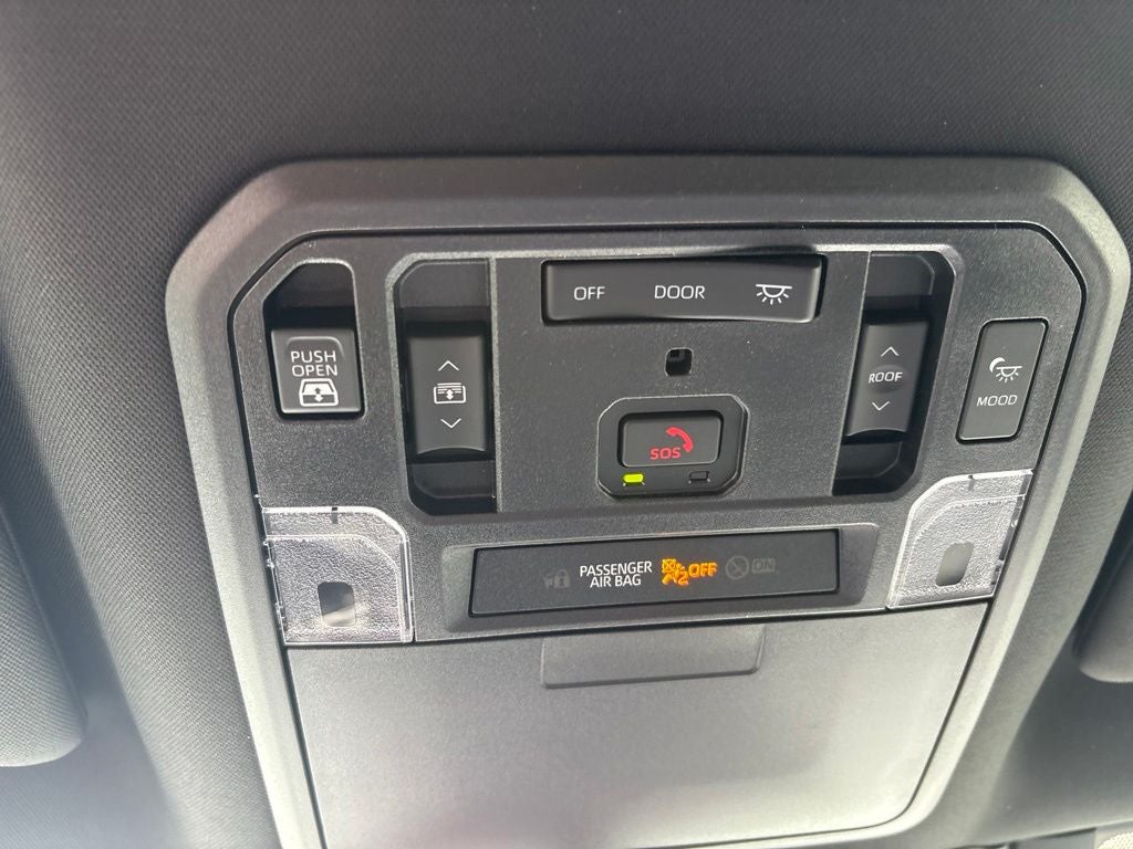 2026 Toyota Tundra i-FORCE MAX Platinum i-FORCE MAX