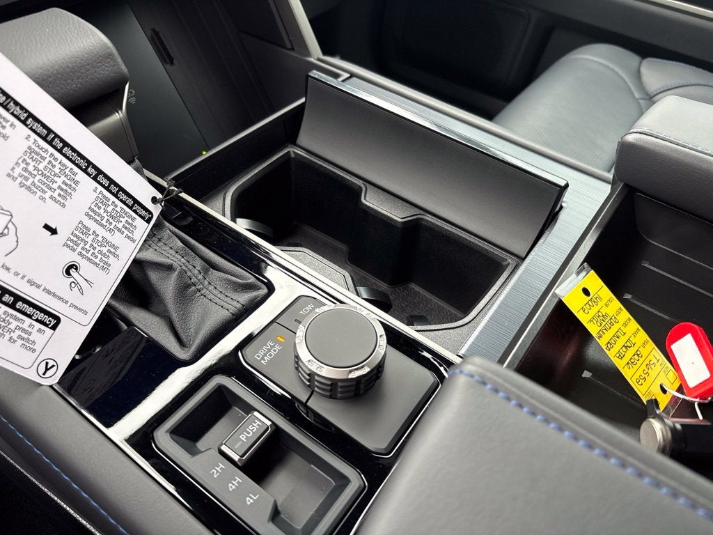 2026 Toyota Tundra i-FORCE MAX Platinum i-FORCE MAX