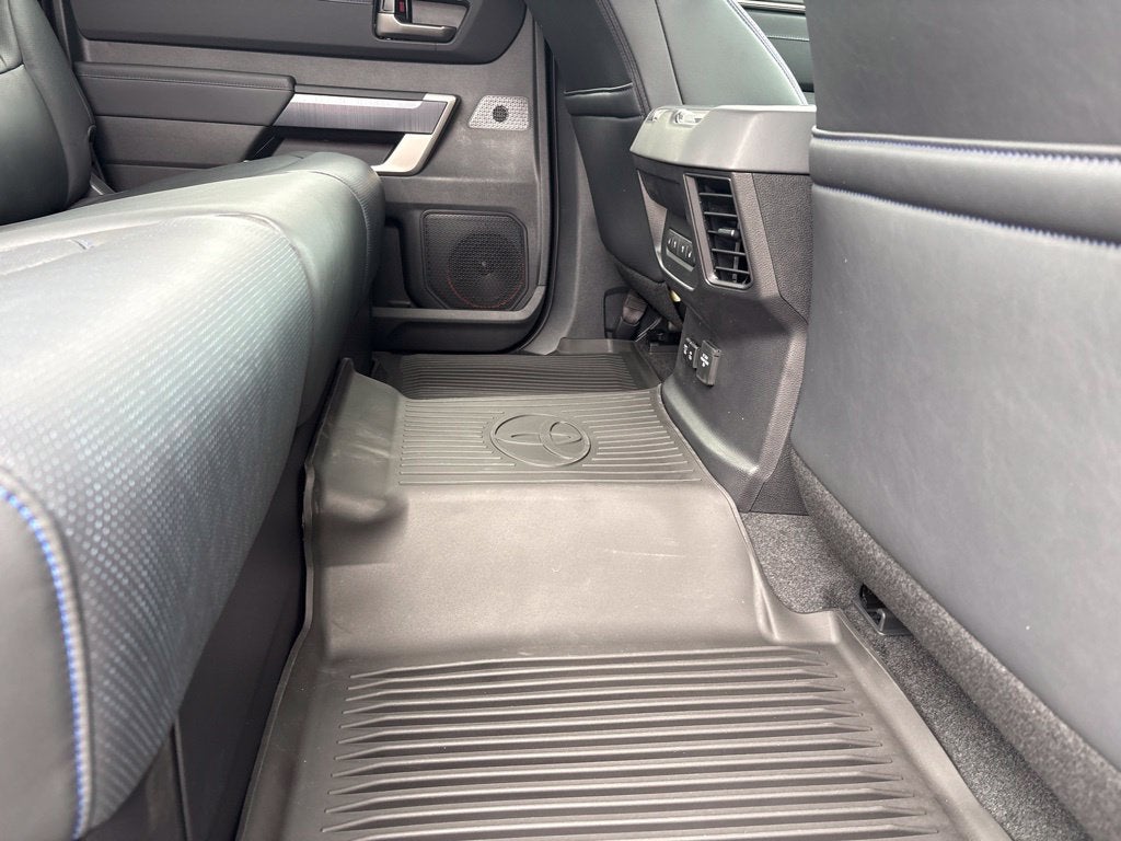2026 Toyota Tundra i-FORCE MAX Platinum i-FORCE MAX