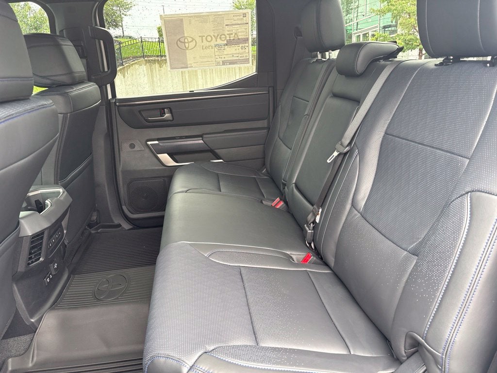 2026 Toyota Tundra i-FORCE MAX Platinum i-FORCE MAX