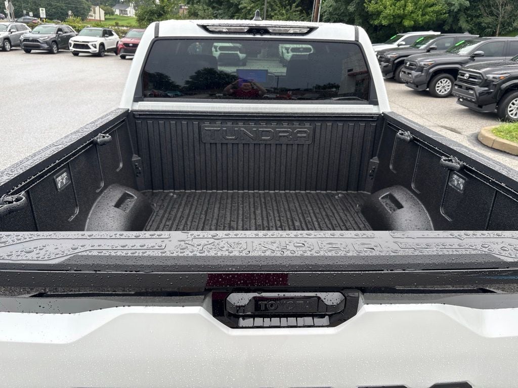 2026 Toyota Tundra i-FORCE MAX Platinum i-FORCE MAX