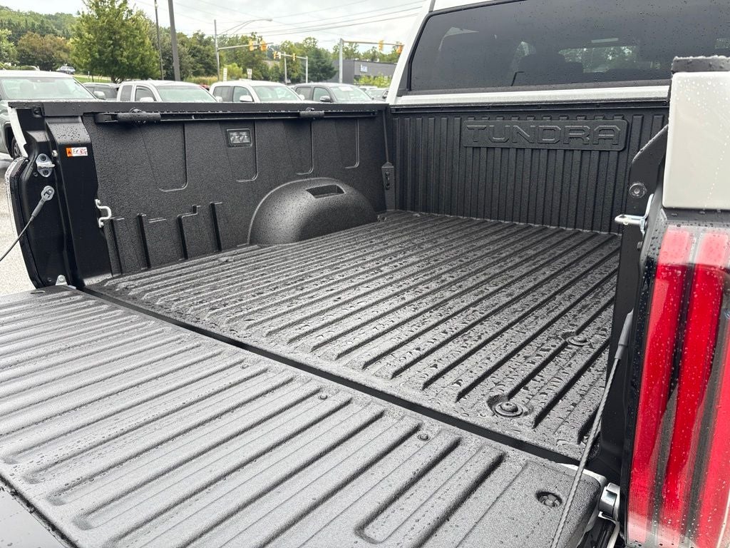 2026 Toyota Tundra i-FORCE MAX Platinum i-FORCE MAX