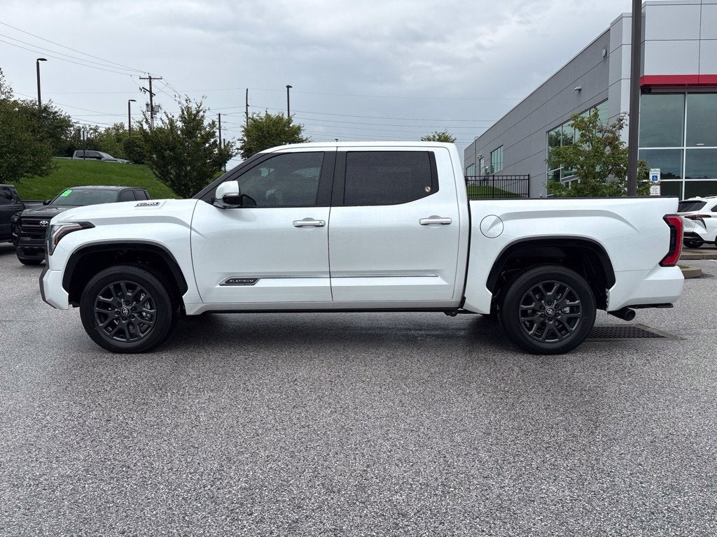 2026 Toyota Tundra i-FORCE MAX Platinum i-FORCE MAX