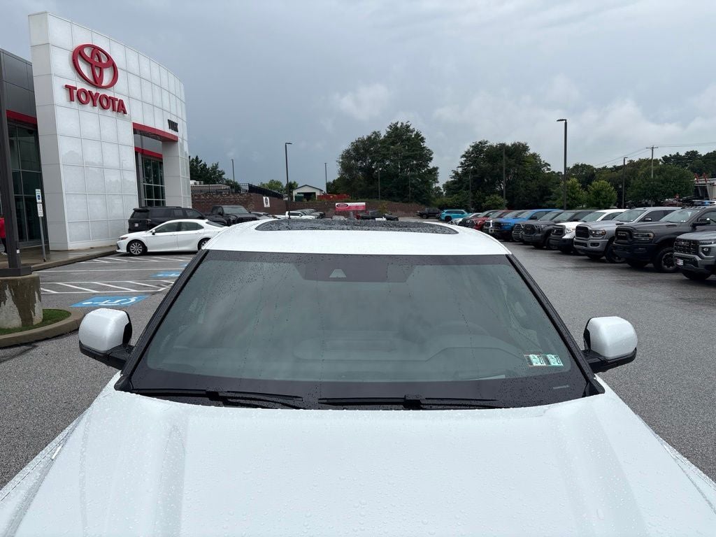 2026 Toyota Tundra i-FORCE MAX Platinum i-FORCE MAX