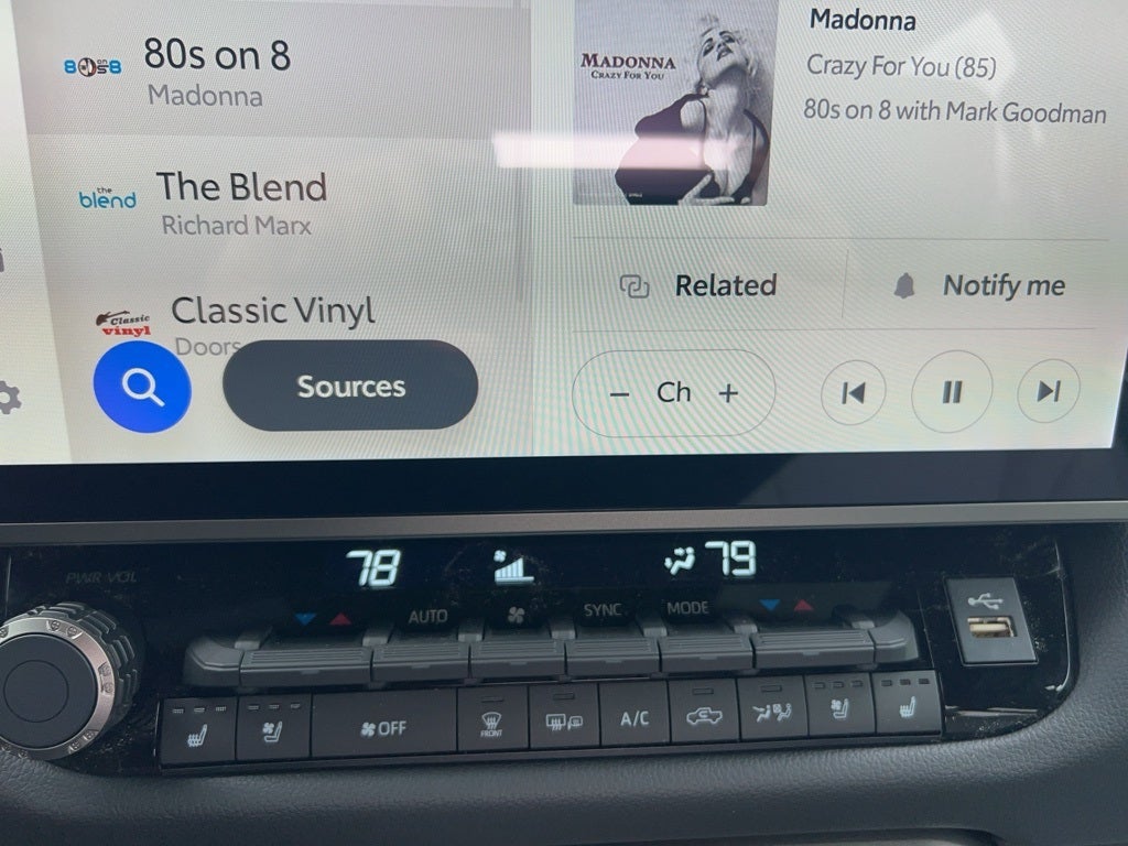 2026 Toyota Tundra i-FORCE MAX Limited i-FORCE MAX