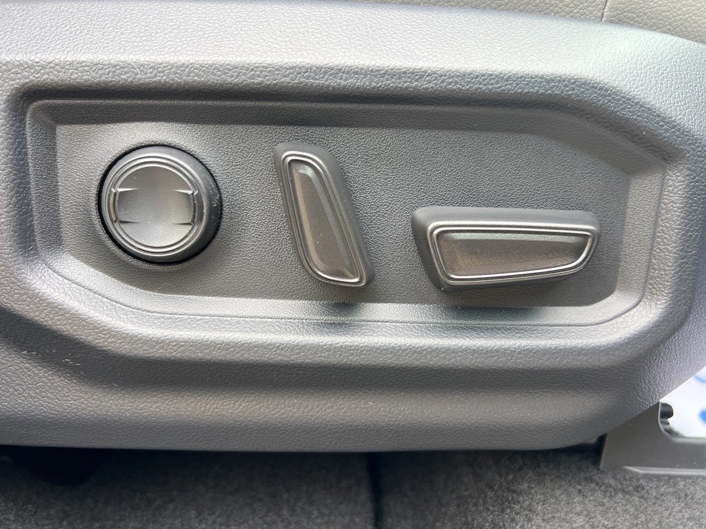 2026 Toyota Tundra i-FORCE MAX Limited i-FORCE MAX