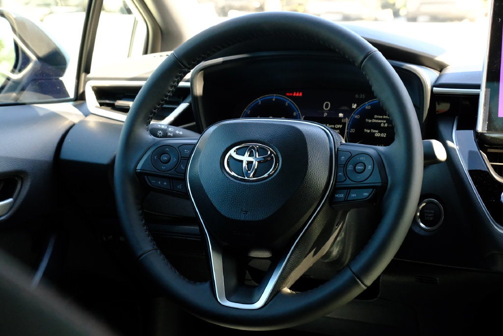 2027 Toyota Corolla SE