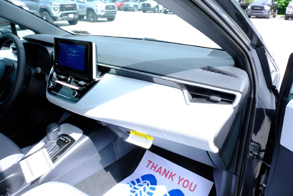 2027 Toyota Corolla SE
