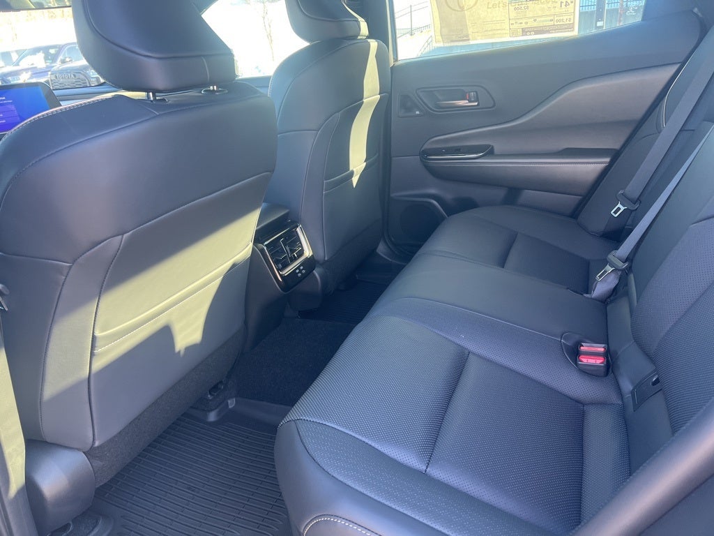 2026 Toyota Toyota Crown Nightshade