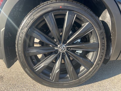 2026 Toyota Toyota Crown Nightshade