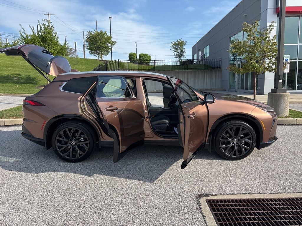 2026 Toyota Toyota Crown Signia Limited