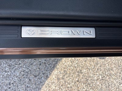 2026 Toyota Toyota Crown Signia Limited