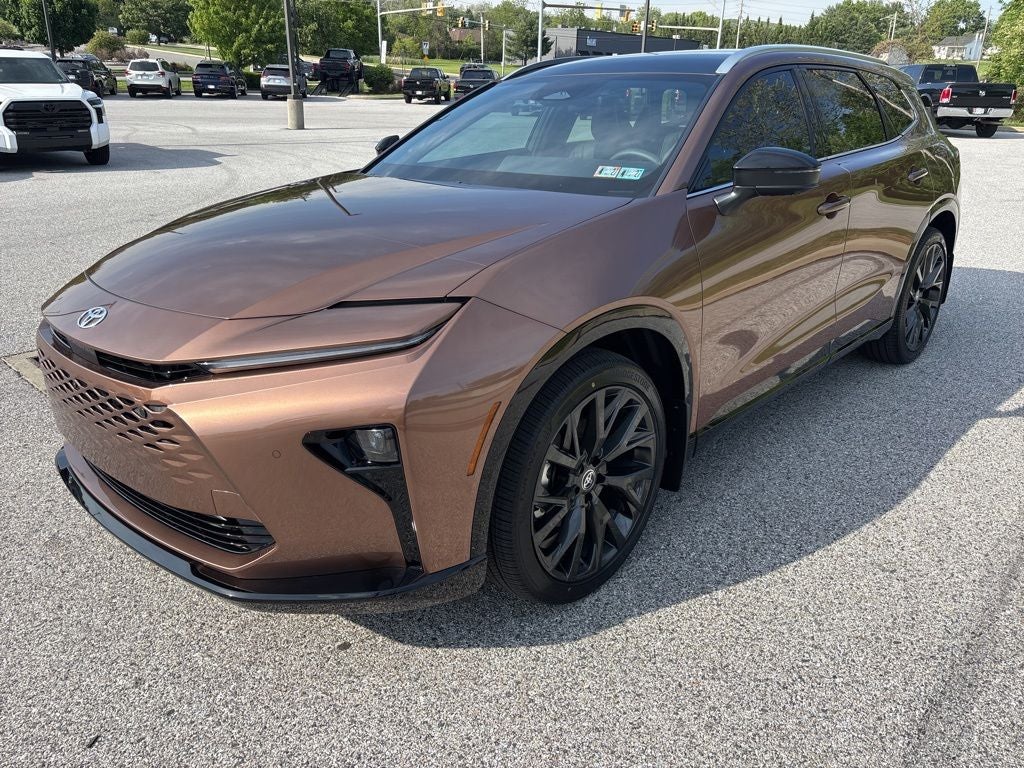 2026 Toyota Toyota Crown Signia Limited