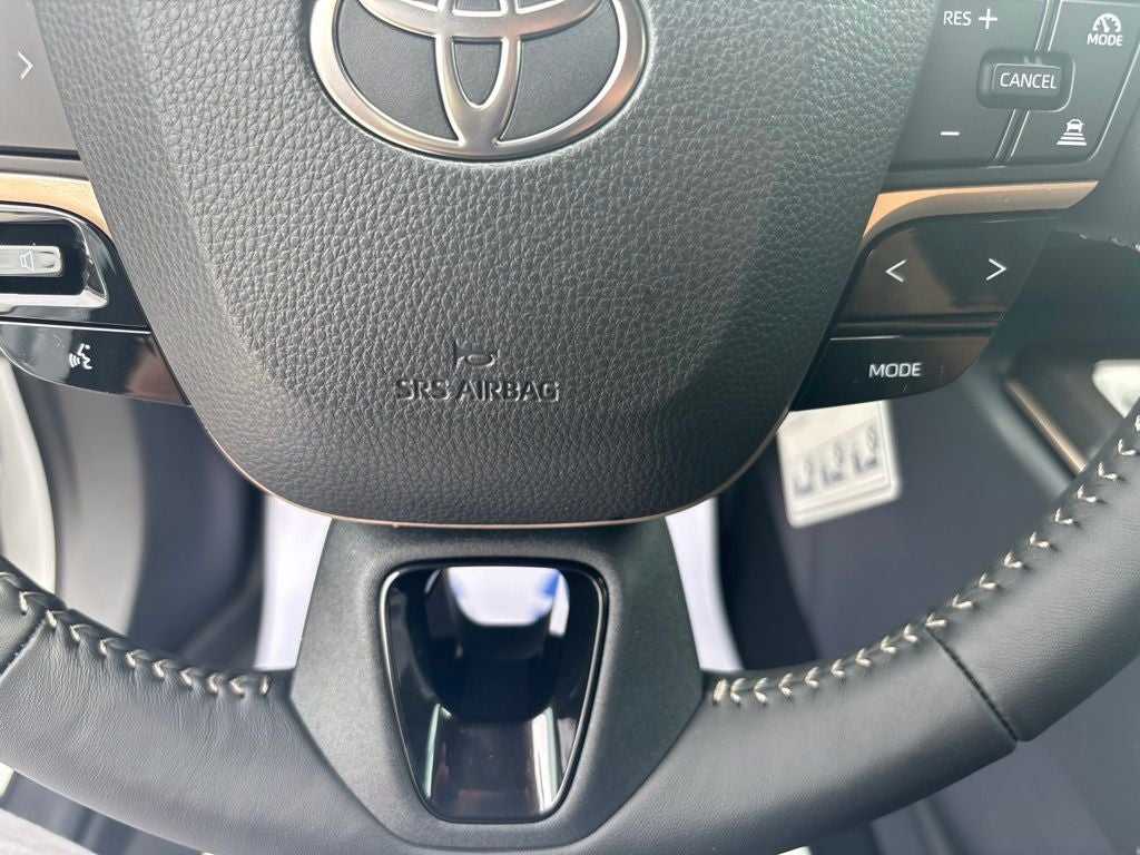 2026 Toyota Toyota Crown Signia XLE