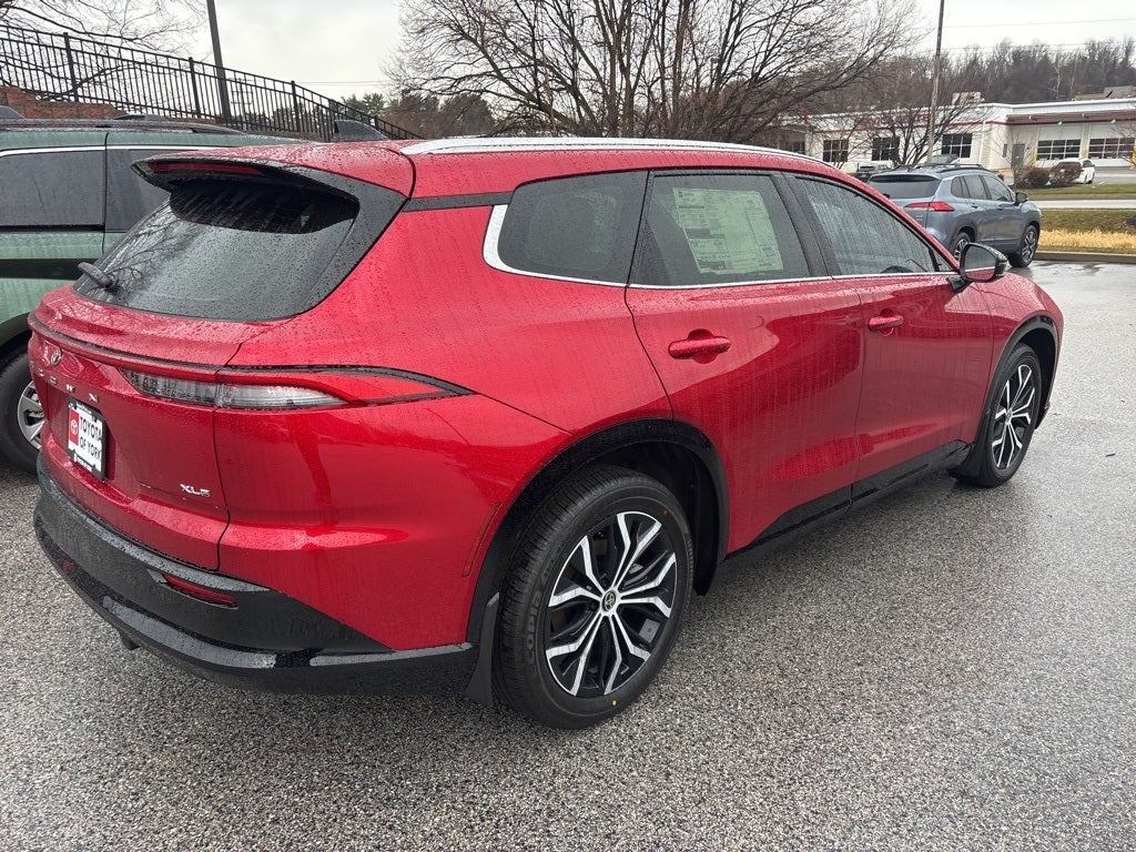 2025 Toyota Toyota Crown Signia XLE