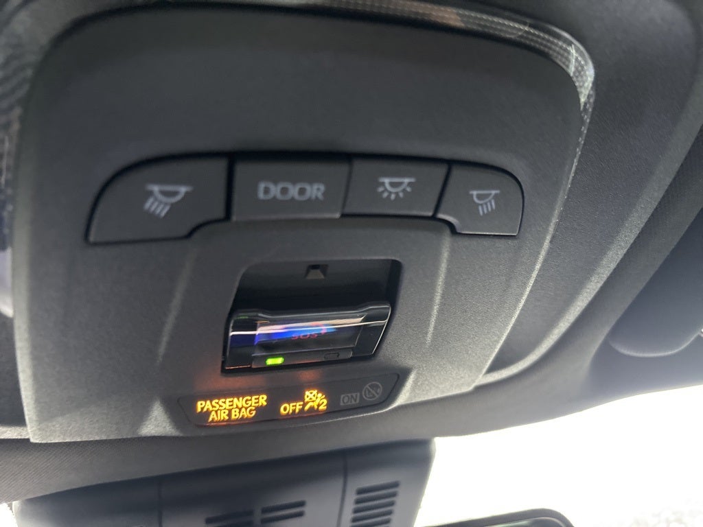 2025 Toyota Toyota Crown Signia XLE