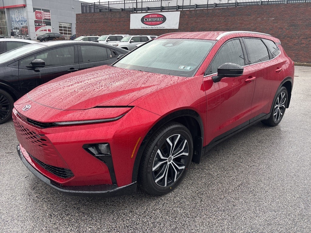 2025 Toyota Toyota Crown Signia XLE