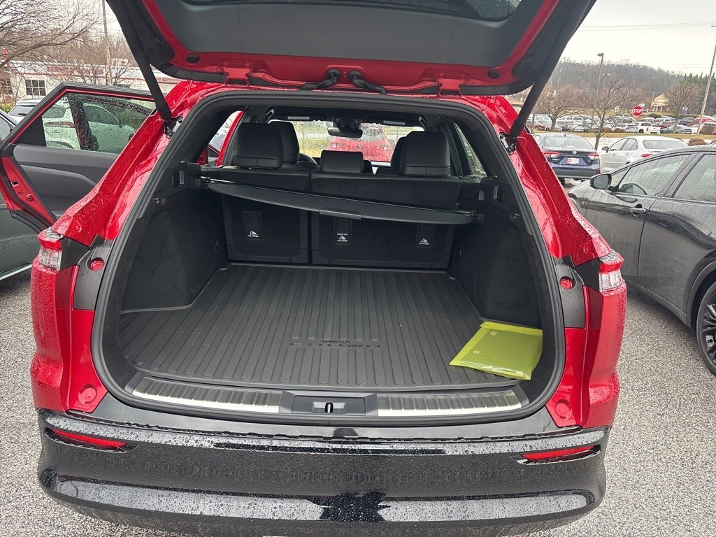 2025 Toyota Toyota Crown Signia XLE