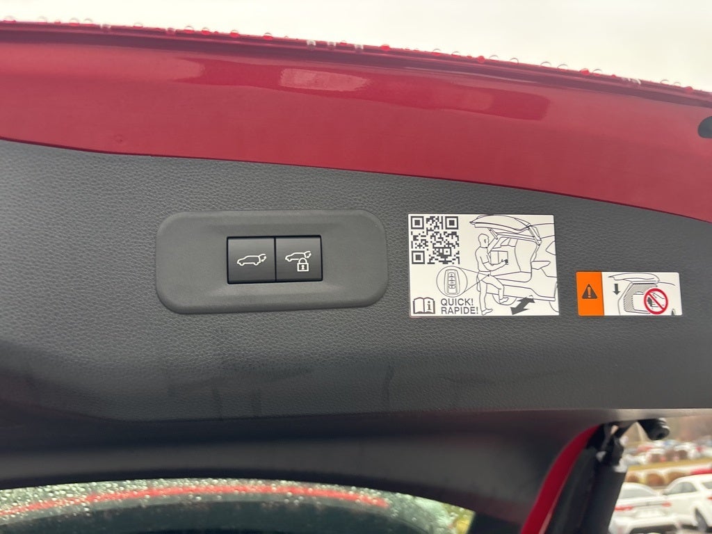 2025 Toyota Toyota Crown Signia XLE