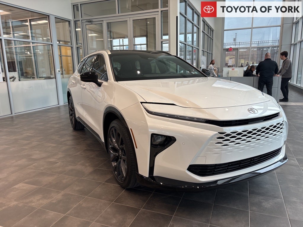 2025 Toyota Toyota Crown Signia Limited