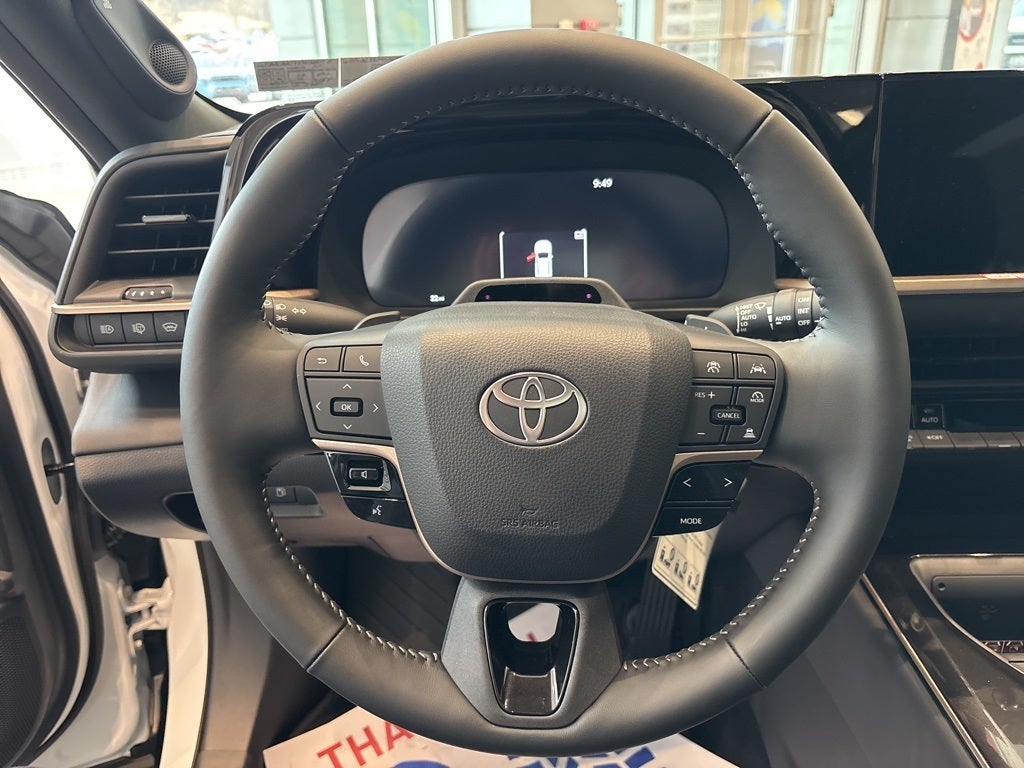 2025 Toyota Toyota Crown Signia Limited