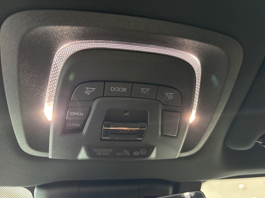 2025 Toyota Toyota Crown Signia Limited