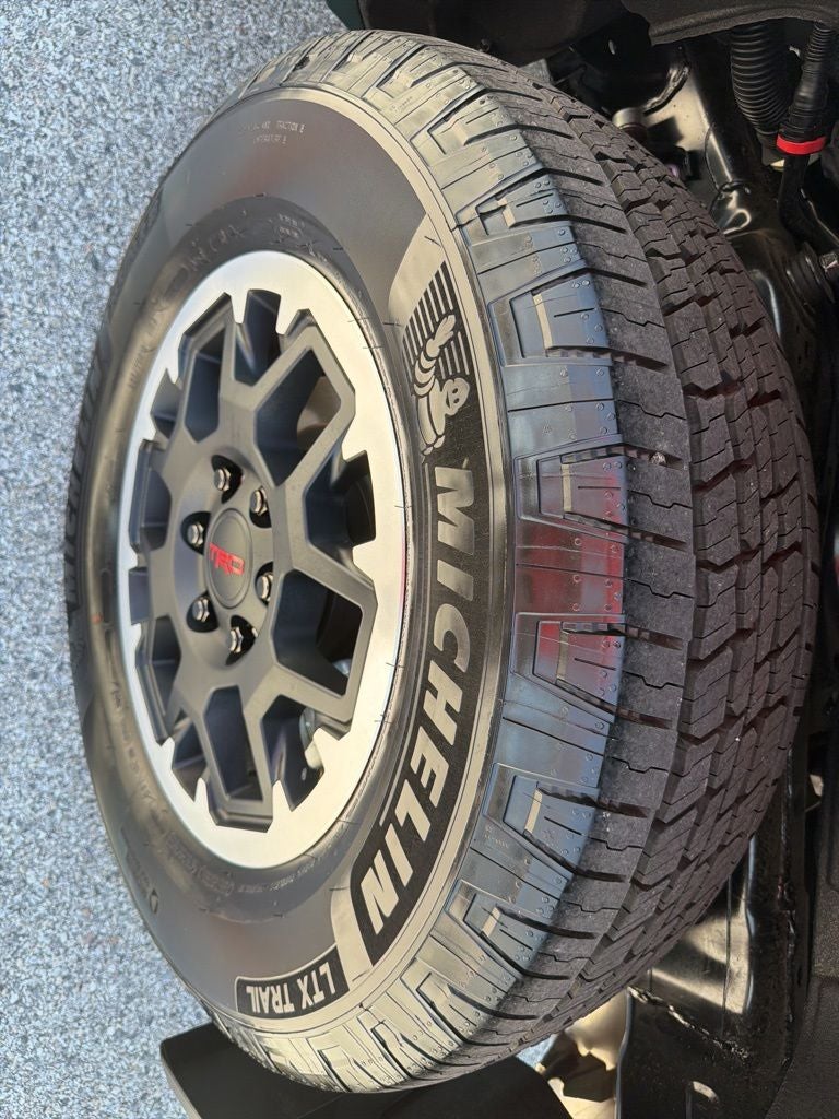 2026 Toyota 4Runner i-FORCE MAX TRD Off-Road Premium i-FORCE MAX