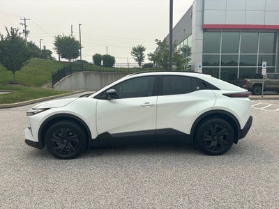 2026 Toyota C-HR SE