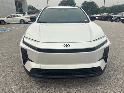 2026 Toyota C-HR SE