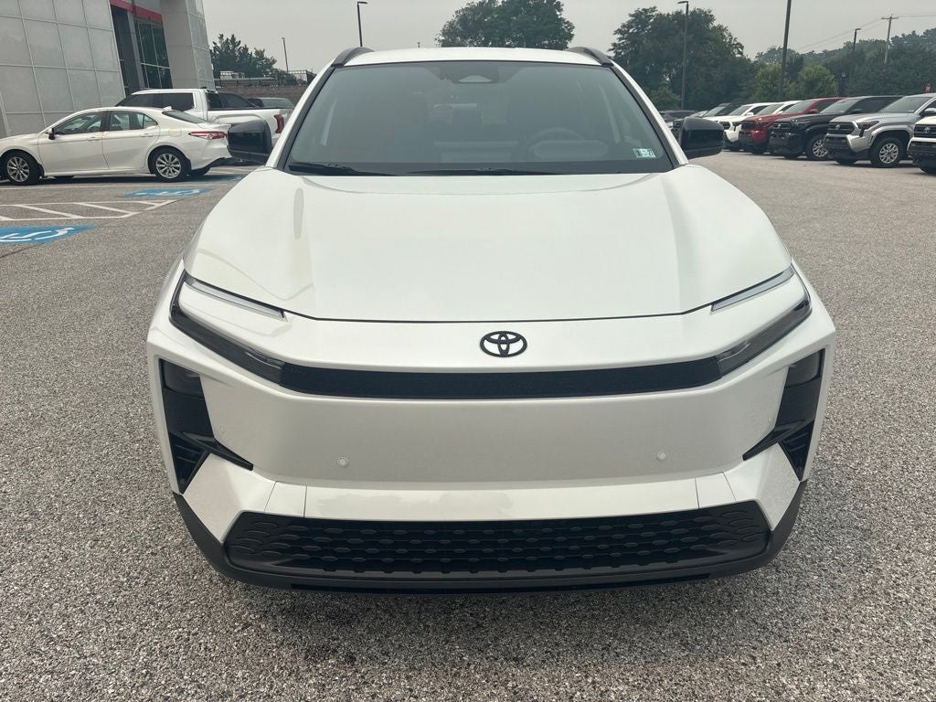 2026 Toyota C-HR SE