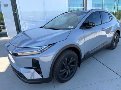 2026 Toyota C-HR SE