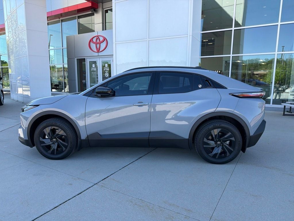 2026 Toyota C-HR SE