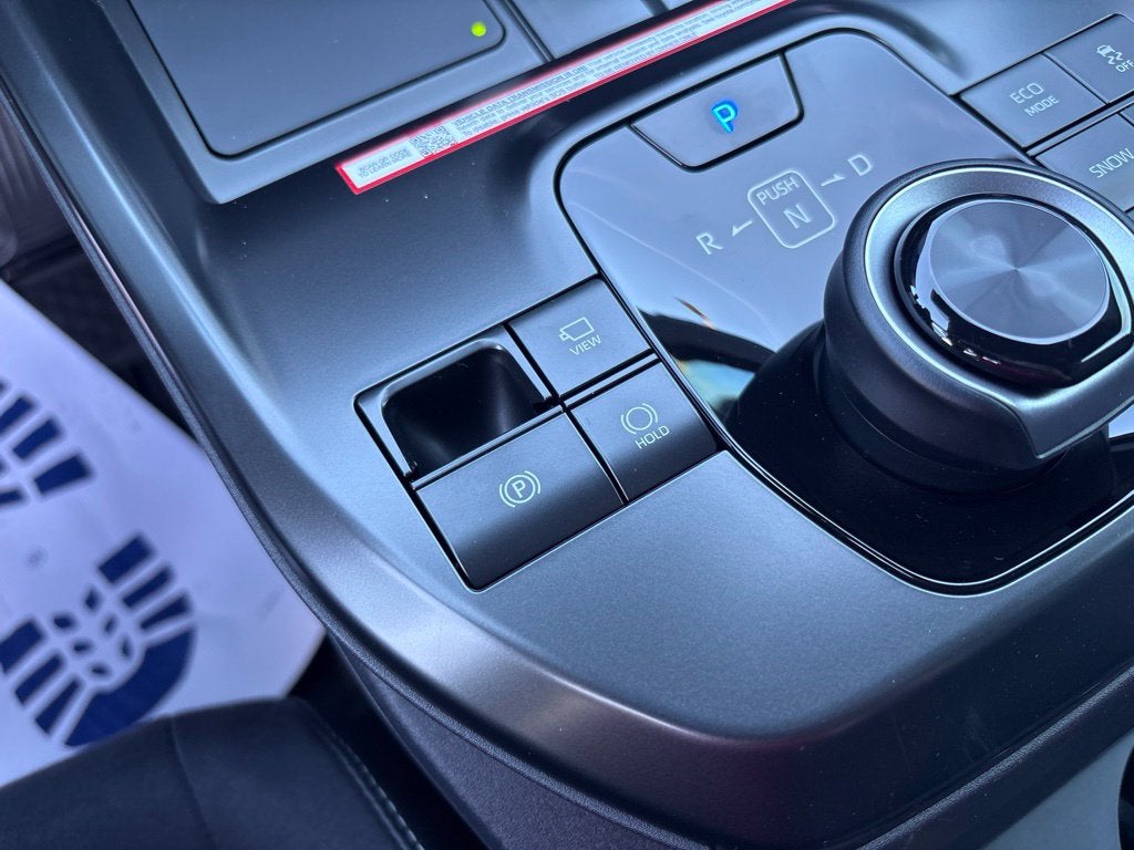 2026 Toyota C-HR XSE