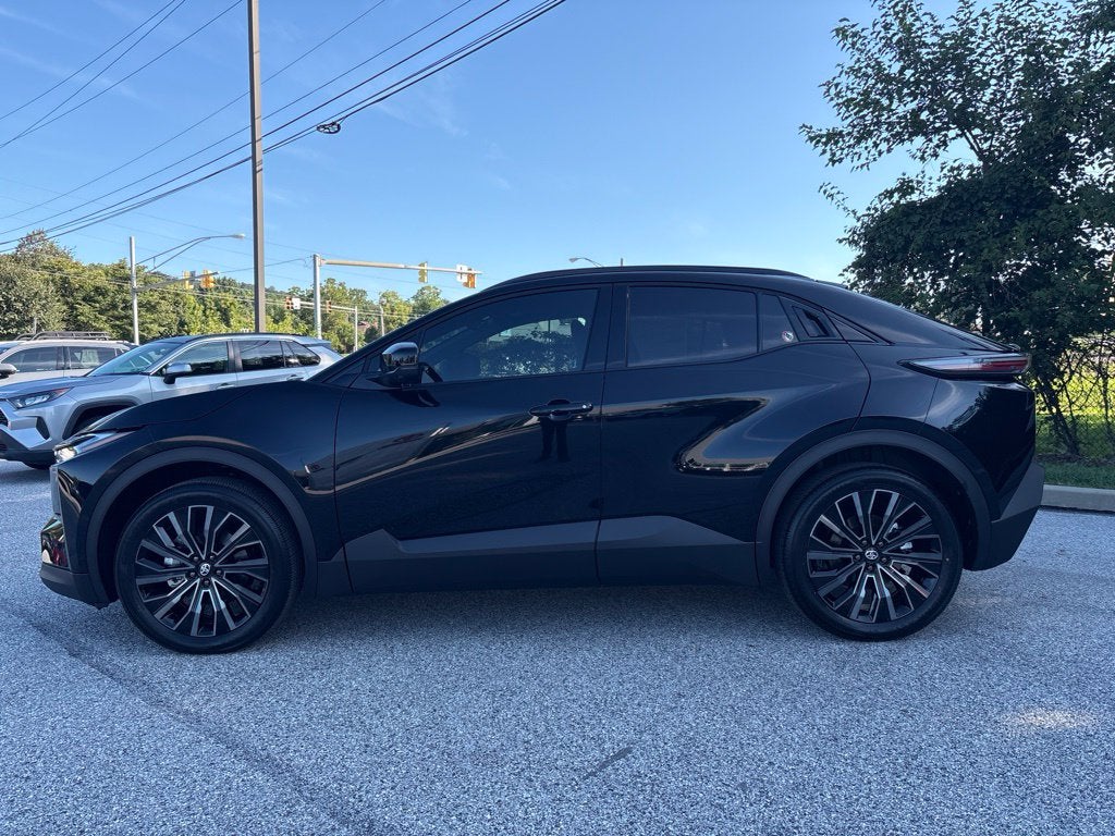 2026 Toyota C-HR XSE