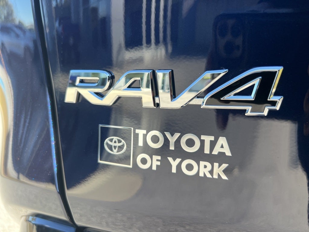 2025 Toyota RAV4 Plug-in Hybrid SE