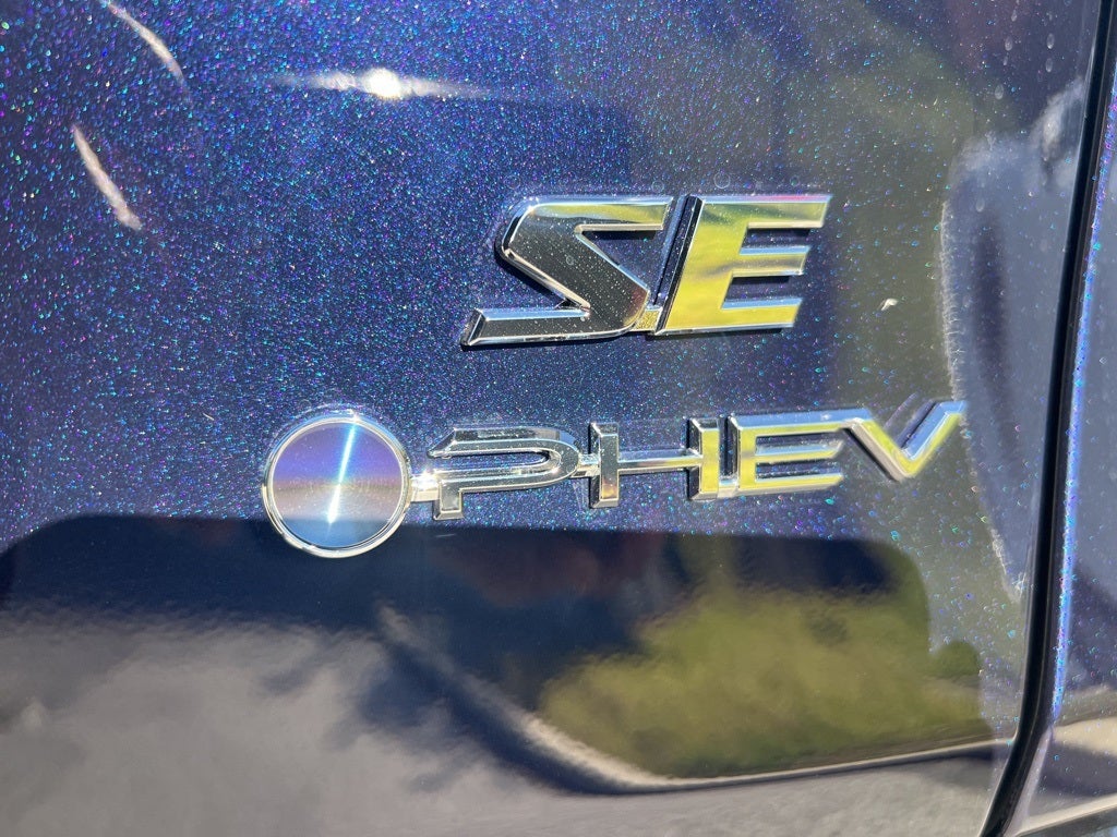 2025 Toyota RAV4 Plug-in Hybrid SE