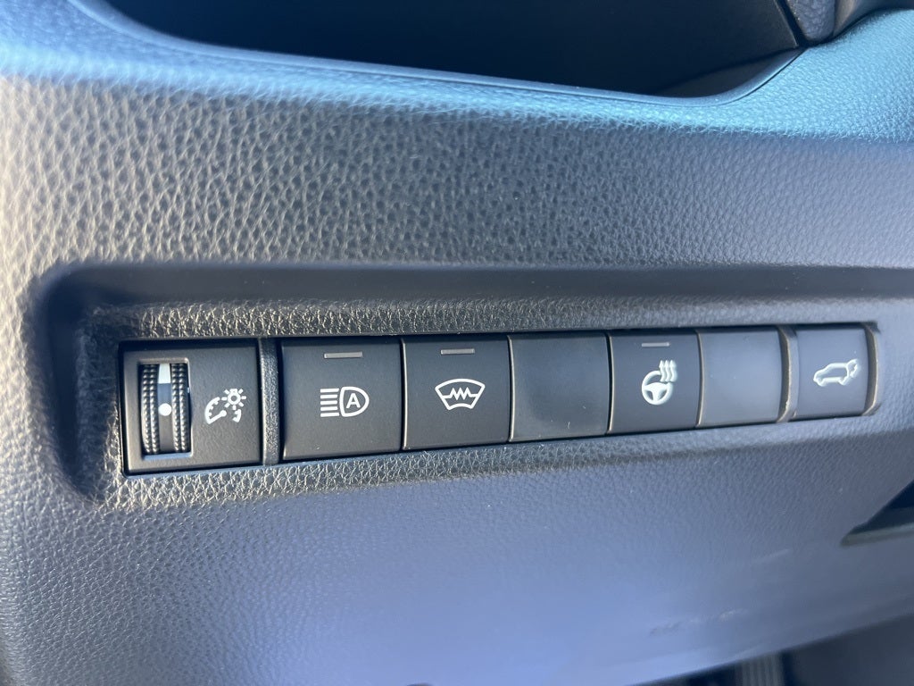 2025 Toyota RAV4 Plug-in Hybrid SE