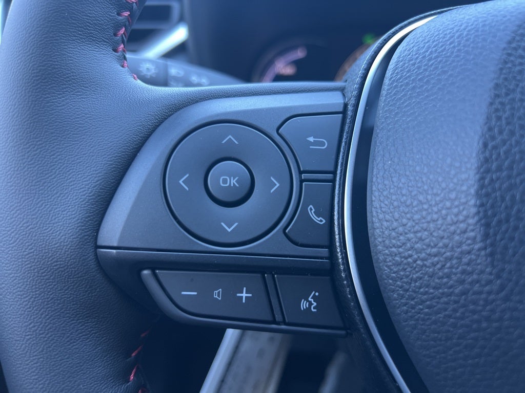 2025 Toyota RAV4 Plug-in Hybrid SE