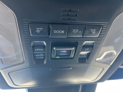 2025 Toyota RAV4 Plug-in Hybrid SE