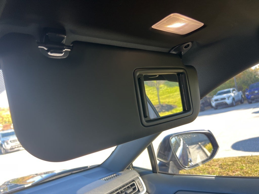 2025 Toyota RAV4 Plug-in Hybrid SE