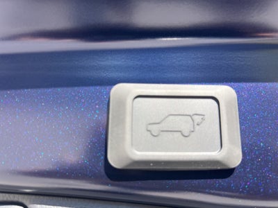 2025 Toyota RAV4 Plug-in Hybrid SE