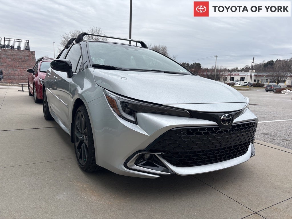 2025 Toyota Corolla Hatchback XSE