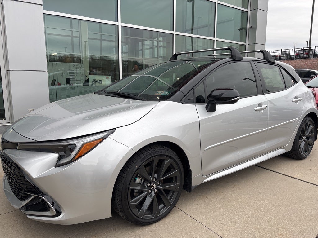 2025 Toyota Corolla Hatchback XSE